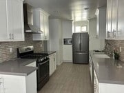 Photo - 3002 Manhattan Ave