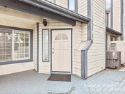 Photo - 720 W Olympic Blvd Townhome