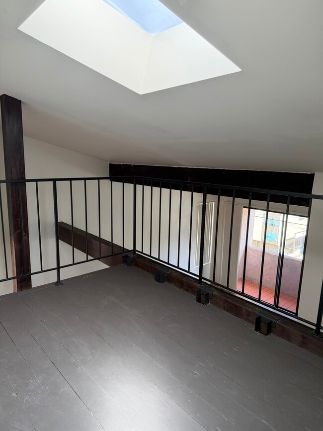 Loft - The Eight