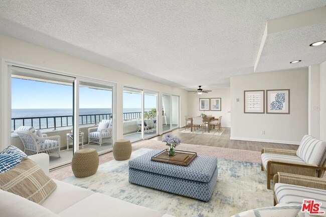 Building Photo - 18000 Coastline Dr Unit 7 Rental