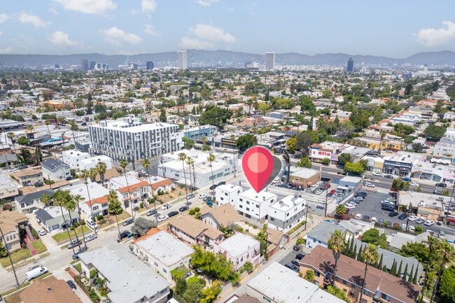 Photo - 1414 S Orange Dr Unit 1414.5