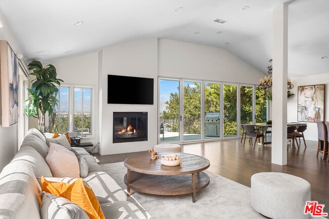 Photo - 3782 Berry Dr