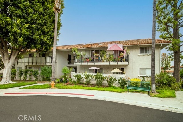 Building Photo - 2266 Via Puerta Unit N