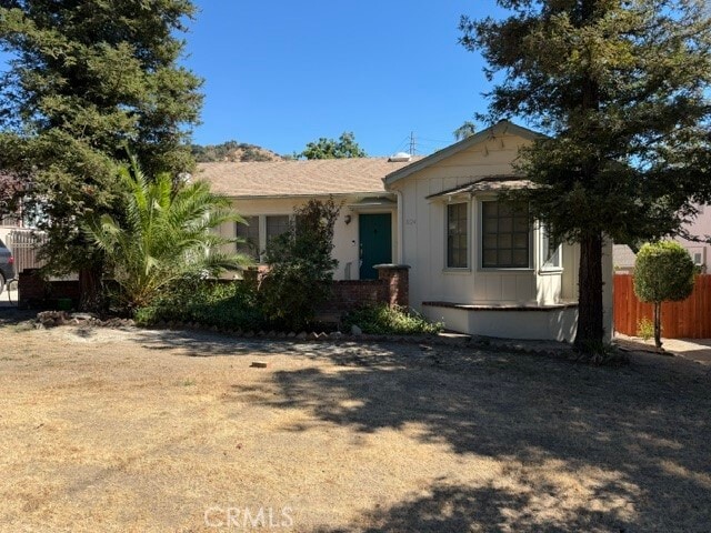 Photo - 1824 Oakwood Ave