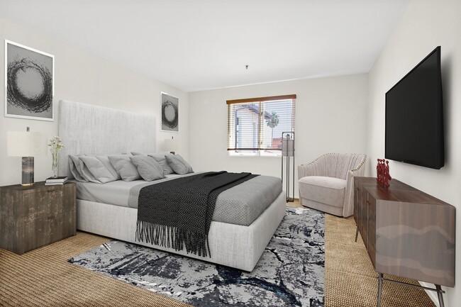 Photo - North Harper House