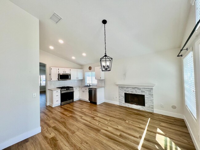 Photo - 31959 Corte Avalina