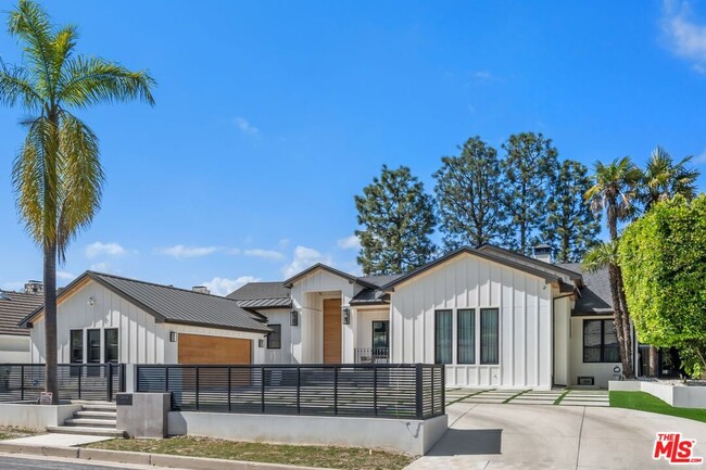 Photo - 16015 Valley Wood Rd House