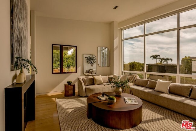 Photo - 3218 Maplewood Ave