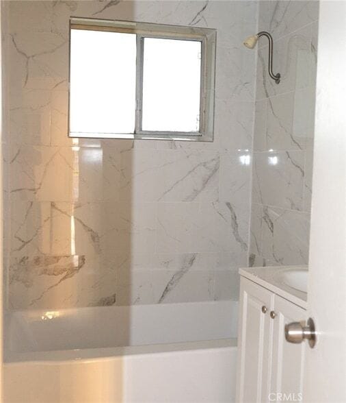 Photo - 501 University Pl