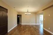 Photo - 4960 Vista Pl