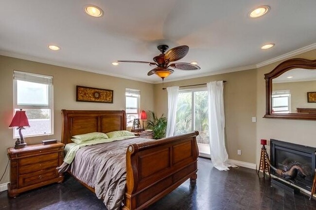 Photo - 3991 Honeycutt St
