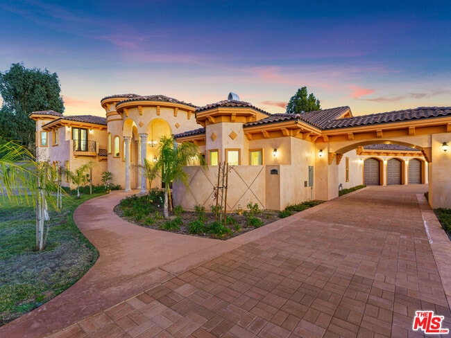 Photo - 14420 Merlot Ct House