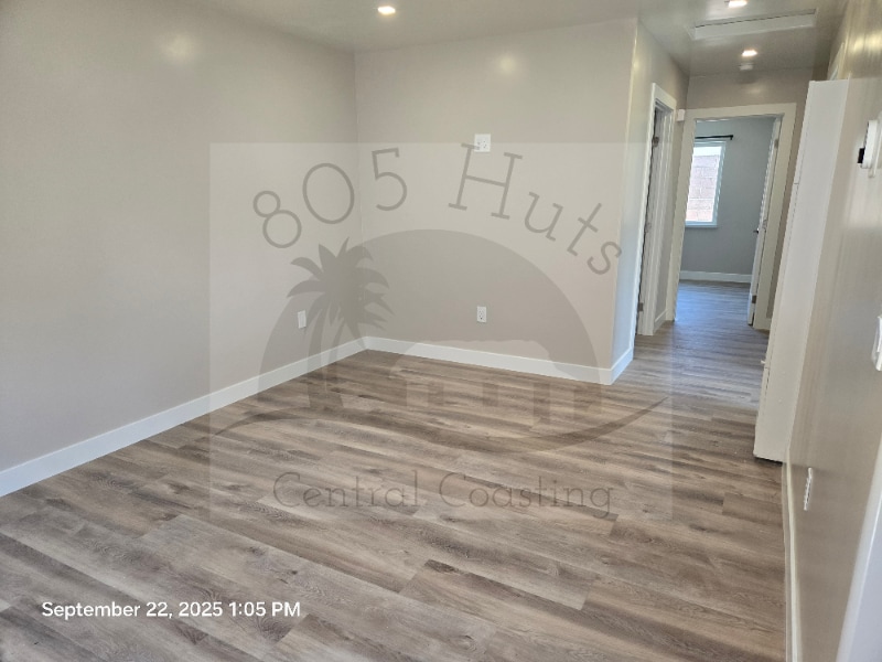 Photo - 1378 Yale Pl Unit C