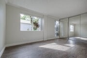 Photo - 1 Bed/1 Bath Pacific Beach Apartment Unit 5