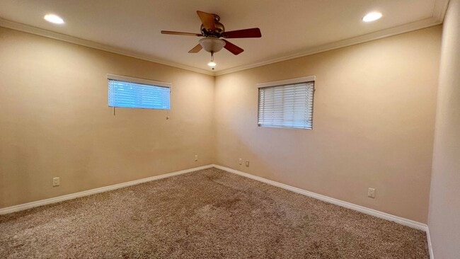 Photo - 3 Bdrm Detached Haome Available In Sought After La Mesa Neighborhood
