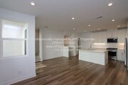 Photo - 1511 W Bushell St House