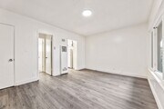 Photo - 439 S Catalina Street