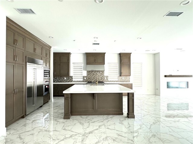 Photo - 20425 Edgewood Ct