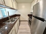 Photo - 3715 S Canfield Ave Unit 204