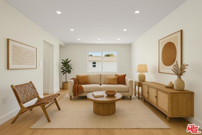 Building Photo - 420 S Sepulveda Blvd Unit 21