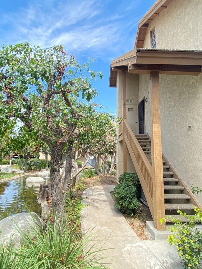 Building Photo - Attn Irvine! Remodeled Upper 2 bed, 2 bath condo