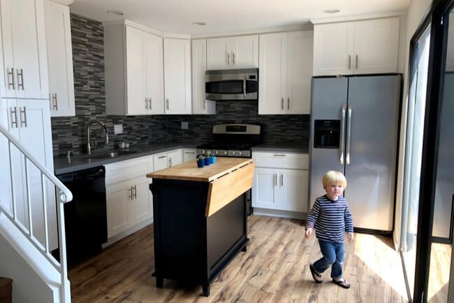 Photo - 1460 Manhattan Beach Blvd Unit E