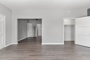 Photo - 2010 Pine Ave Apartment Unit 08