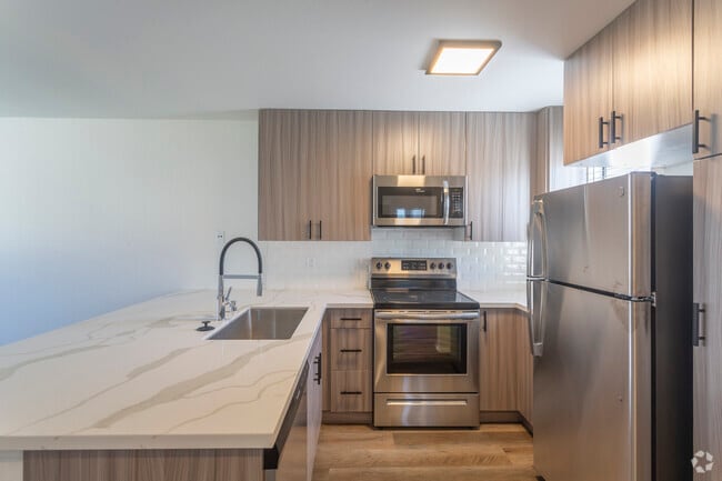 Interior Photo - The Sands