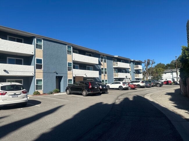 Photo - Reflections at Sepulveda