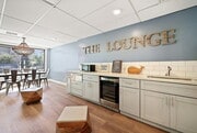 Photo - The Henley Apartments