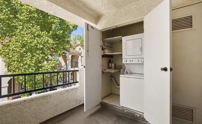Photo - Modern Top-Floor Retreat in the Heart of Mira Mesa Unit 122, San Diego, CA 92126