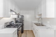 Plan B, 2 Bed / 1 Bath, 738 Sq. Ft. - Kitchen - NC18 Apartments