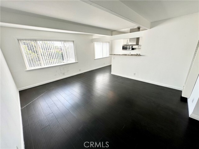 Photo - 129 W Canada Unit 6