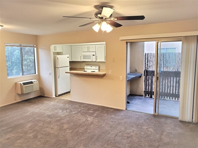 Photo - 7979 Mission Center Ct Unit 01