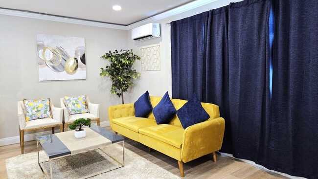 Photo - 1059 Gillespie Dr Unit SI ID1471793P