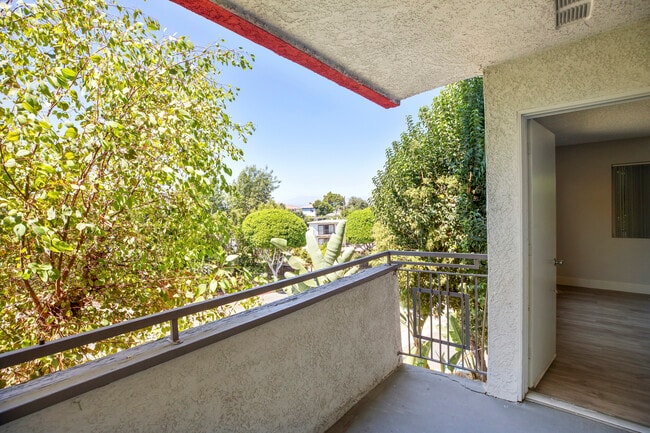 Photo - Garfield Apartments