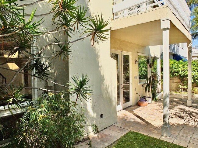 Photo - 6262 Napoli Ct House