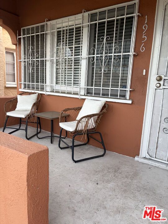 Photo - 1956 W 73rd St