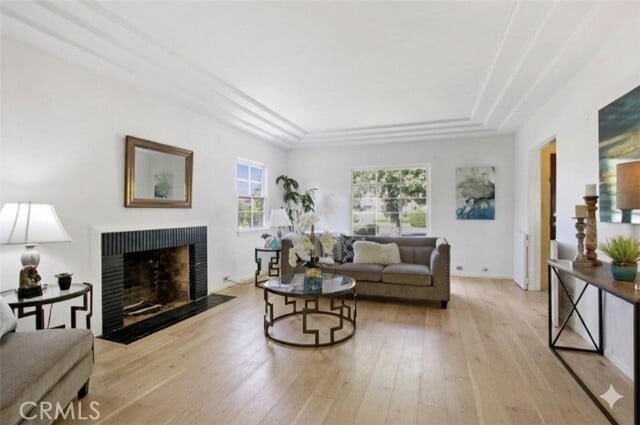 Photo - 1900 Kerns Ave