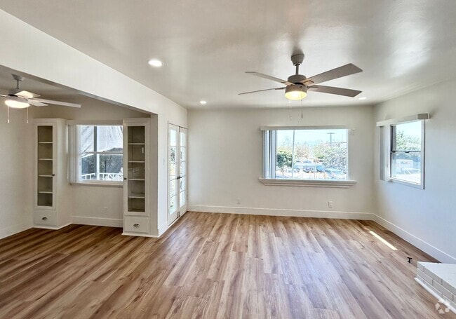 Building Photo - 333 15th St Unit 333 Rental