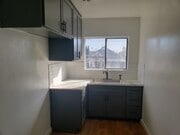 Photo - 1451 E 21st St