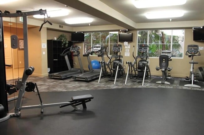 Photo - 4060 Glencoe Ave Unit 407