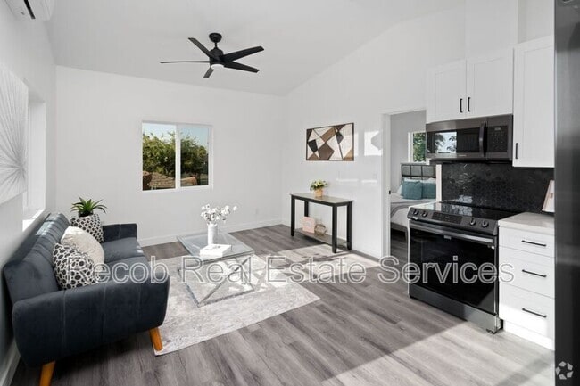 Building Photo - 4685 49th St Rental