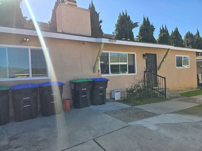 Photo - 500 Everett Ave