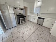 Photo - 833 S Plymouth Blvd Unit 839-1