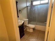 Photo - 580 E 12th St