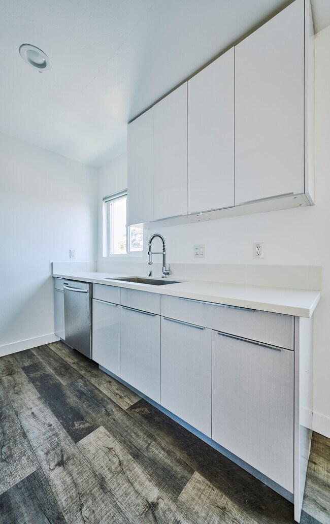Photo - 1333 W. 36th Pl.
