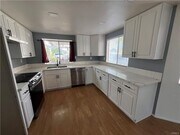 Photo - Beautiful single story Canyon Lake Home