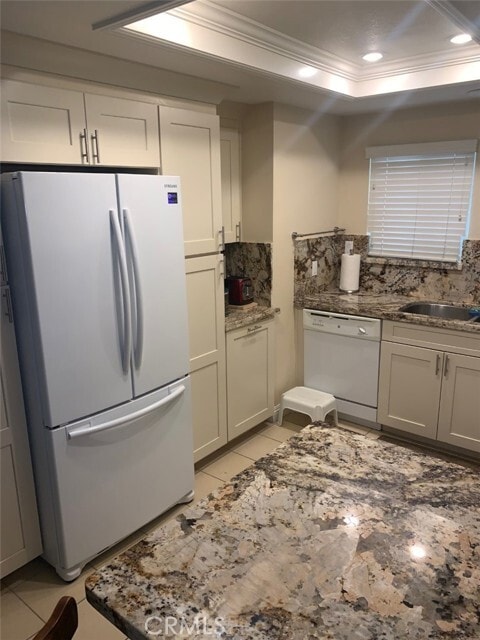 Photo - 2014 Via Mariposa W