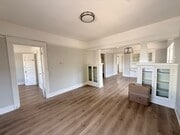 Photo - 323 S Kroeger St